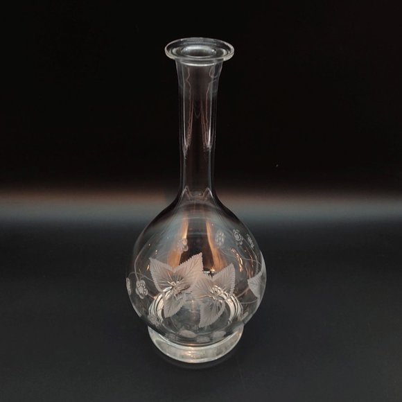 Heavy Crystal Glass Carafe - Picture 5 of 11